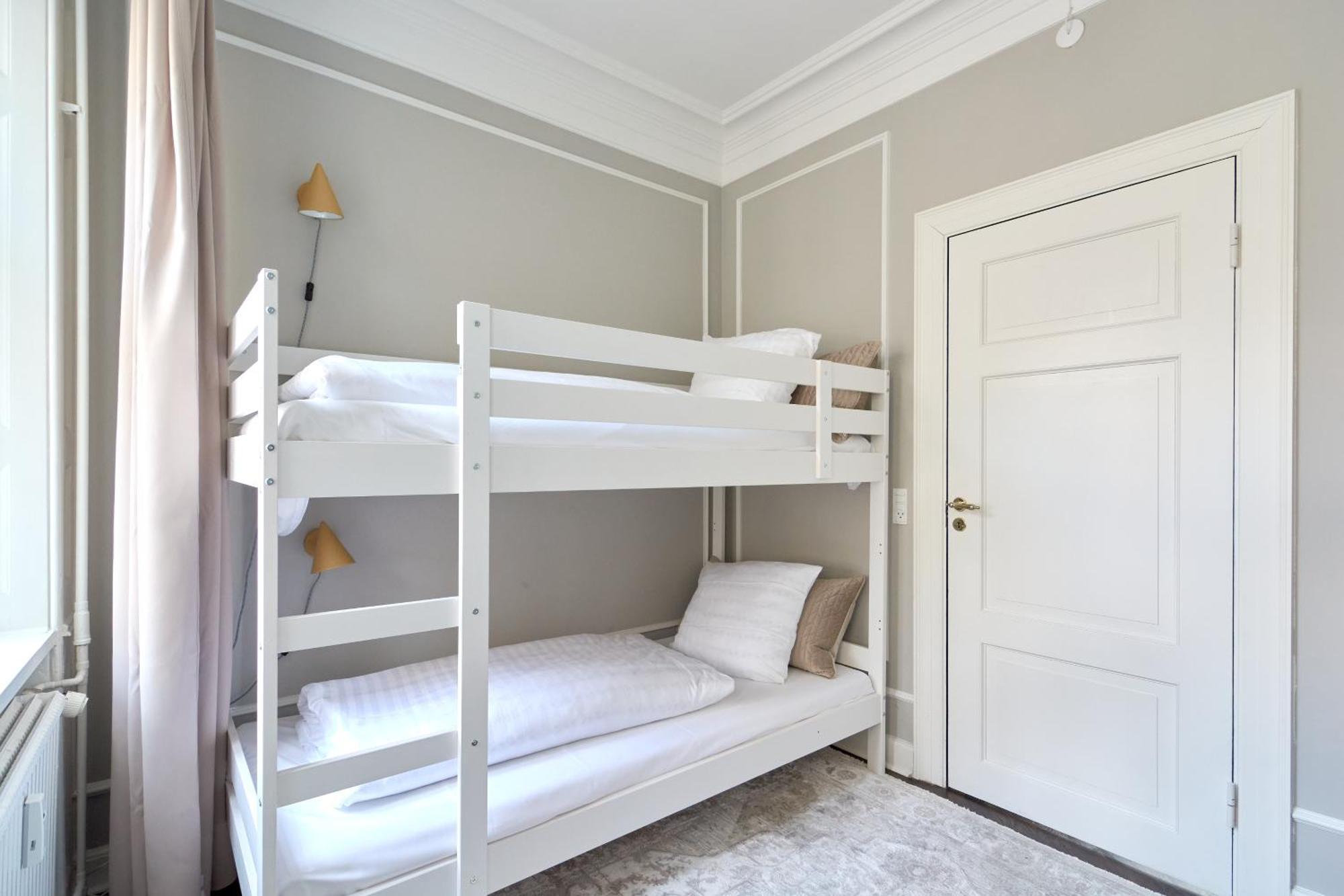 Large 4 Bedroom With Balcony & Bathtub In Cph City Köpenhamn Exteriör bild